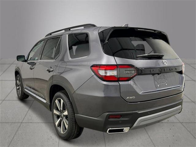 new 2025 Honda Pilot car, priced at $51,095