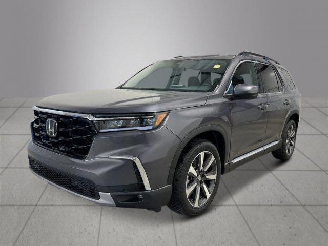 new 2025 Honda Pilot car, priced at $51,095