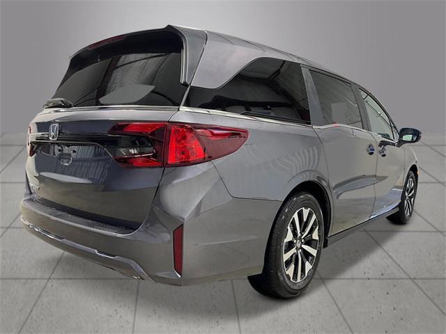 new 2026 Honda Odyssey car, priced at $44,290