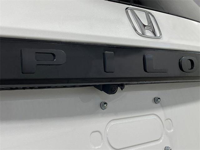 new 2025 Honda Pilot car, priced at $47,550