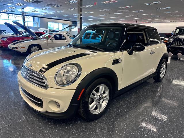 used 2013 MINI Hardtop car, priced at $9,999