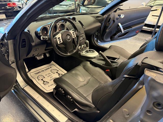 used 2006 Nissan 350Z car, priced at $19,999