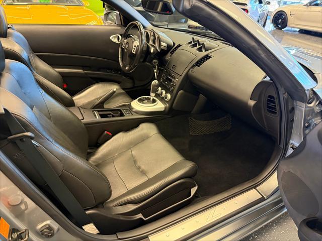 used 2006 Nissan 350Z car, priced at $19,999