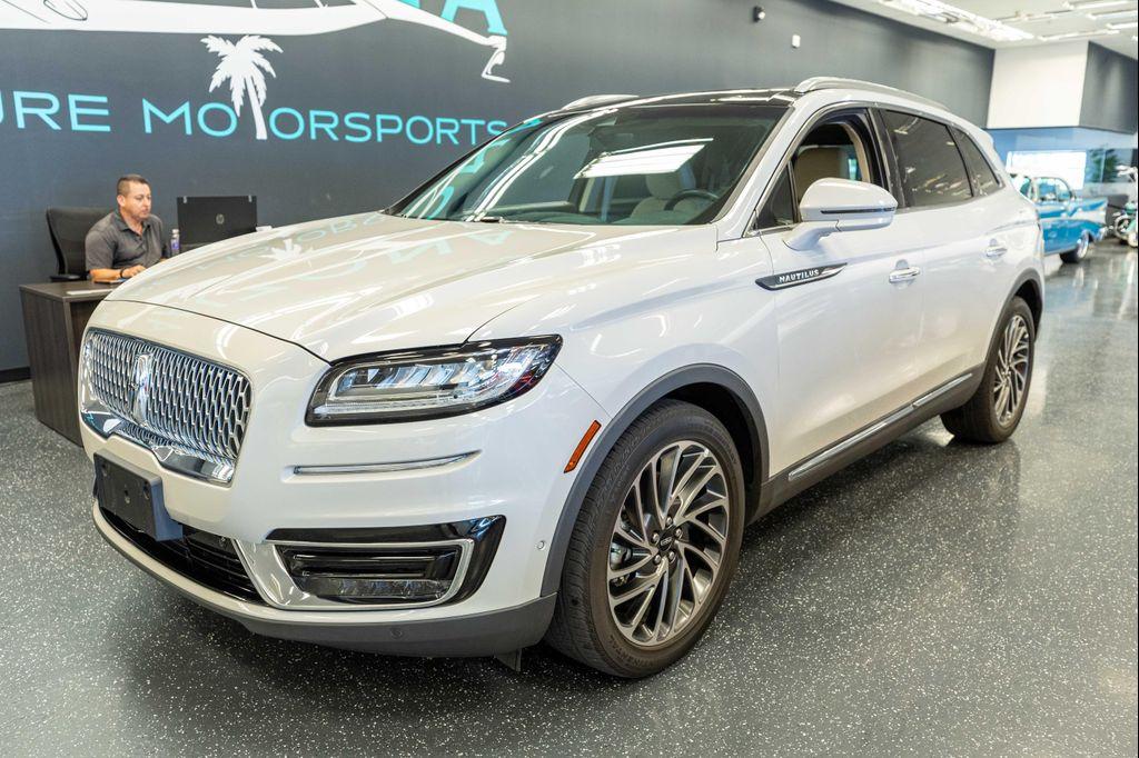 used 2020 Lincoln Nautilus car, priced at $25,999