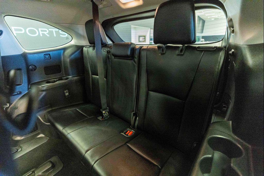 used 2020 Toyota Highlander car, priced at $34,999