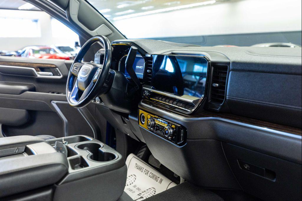 used 2022 GMC Sierra 1500 car, priced at $46,999