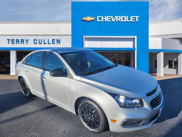 used 2016 Chevrolet Cruze Limited car, priced at $10,000