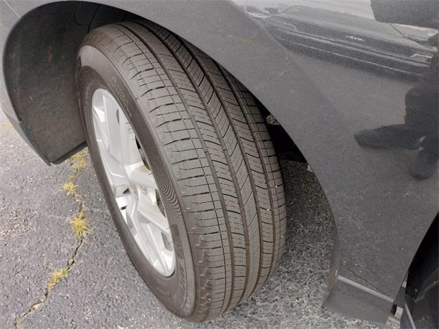 used 2023 Chevrolet Equinox car, priced at $24,000