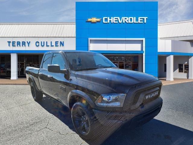 used 2022 Ram 1500 Classic car, priced at $31,000