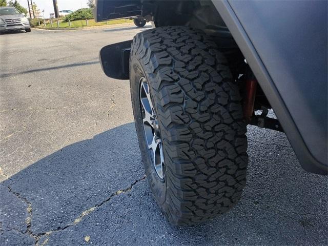 used 2022 Jeep Wrangler Unlimited car, priced at $33,700