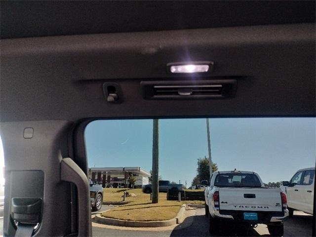 used 2022 GMC Yukon XL car, priced at $44,000