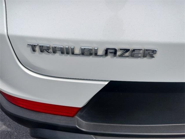 used 2023 Chevrolet TrailBlazer car, priced at $18,885