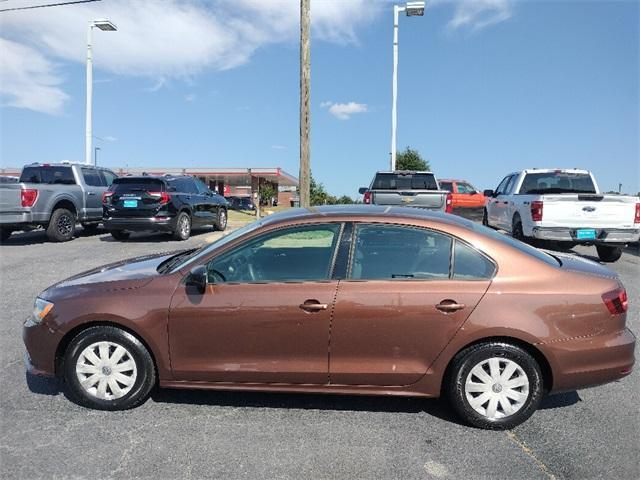 used 2016 Volkswagen Jetta car, priced at $10,600