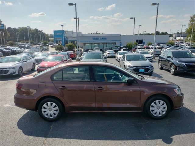 used 2016 Volkswagen Jetta car, priced at $10,600