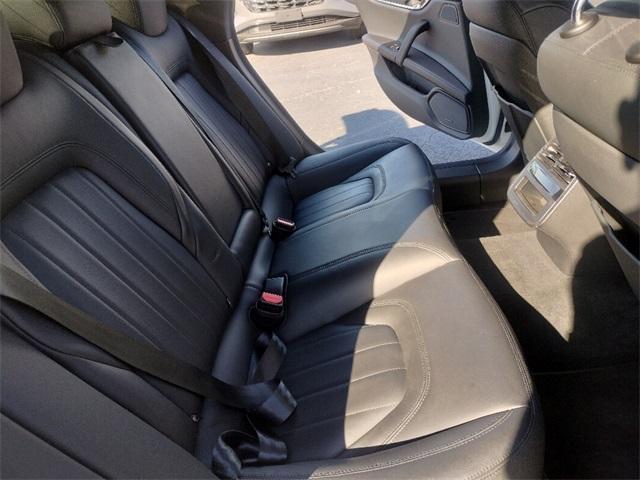 used 2022 Maserati Quattroporte car, priced at $36,000