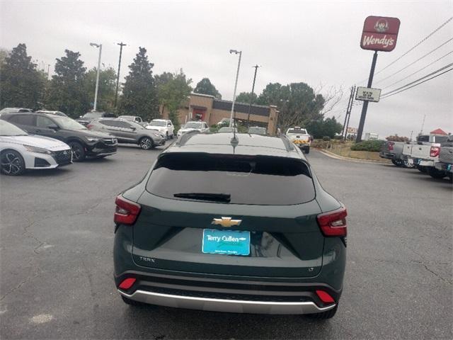 used 2025 Chevrolet Trax car, priced at $23,000