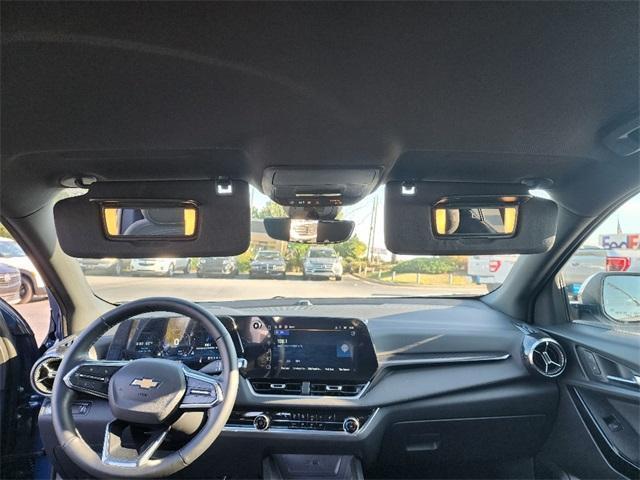 used 2025 Chevrolet Equinox car, priced at $27,500