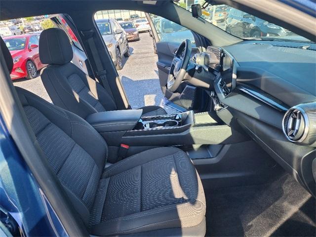 used 2025 Chevrolet Equinox car, priced at $27,500