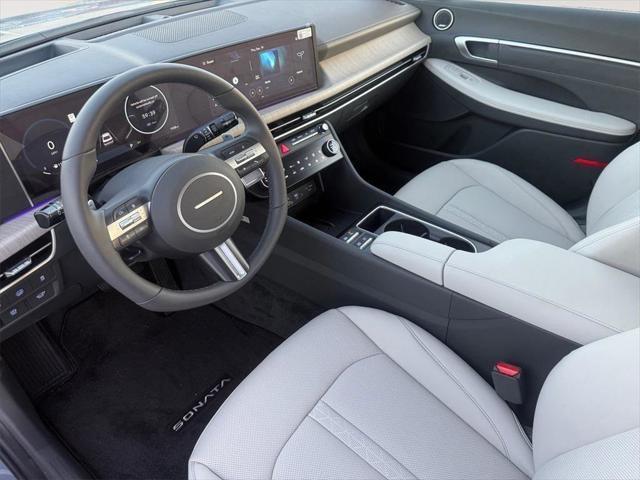 new 2025 Hyundai Sonata Hybrid car, priced at $38,115
