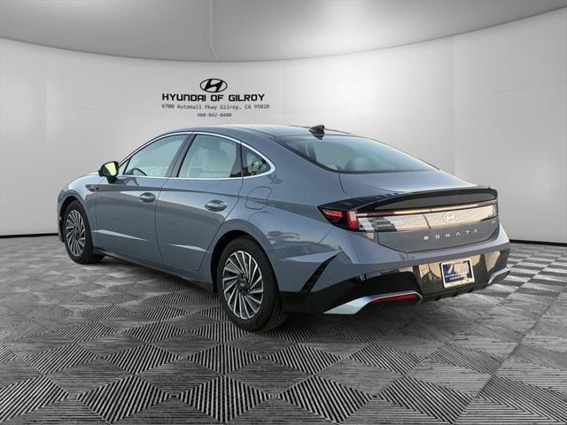 new 2025 Hyundai Sonata Hybrid car, priced at $38,115