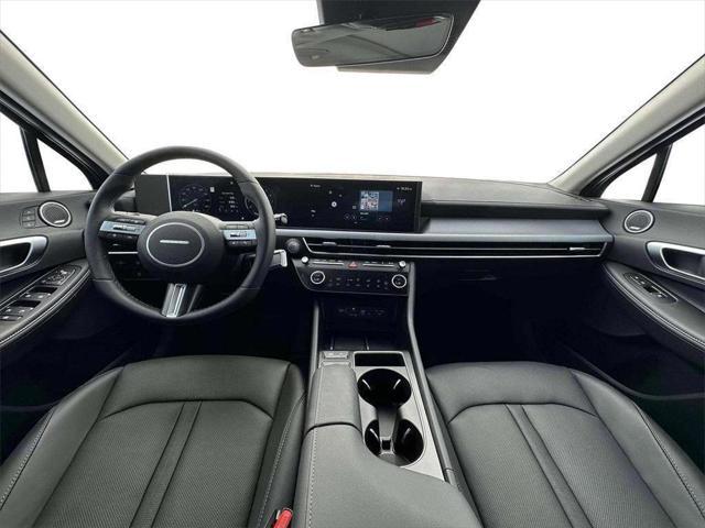 new 2025 Hyundai Sonata Hybrid car, priced at $37,498