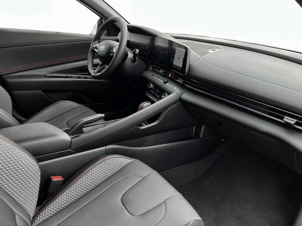 new 2025 Hyundai Elantra car