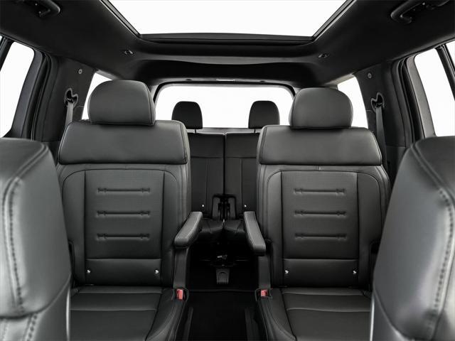new 2025 Hyundai Santa Fe car, priced at $51,989