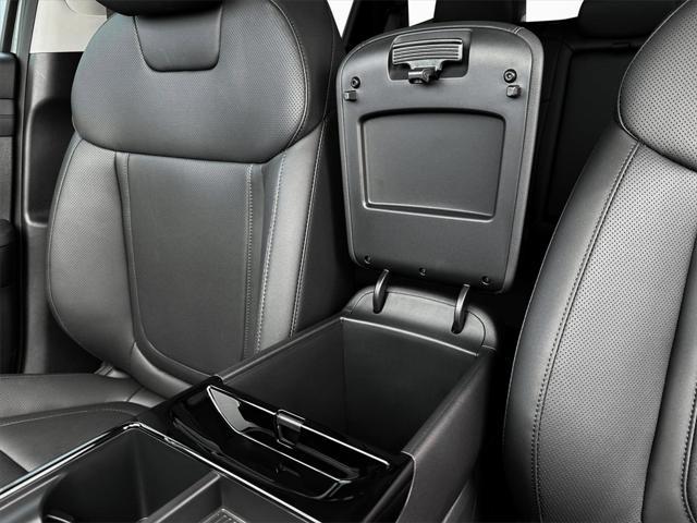 new 2025 Hyundai TUCSON Hybrid car, priced at $37,260