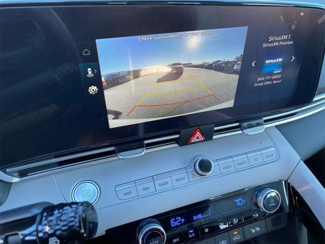 new 2025 Hyundai Elantra car, priced at $30,585