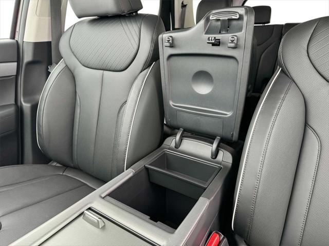 new 2025 Hyundai Palisade car, priced at $40,199