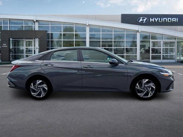 new 2025 Hyundai Elantra car, priced at $26,485