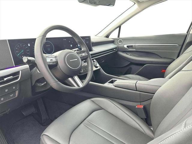 new 2025 Hyundai Sonata Hybrid car, priced at $38,385