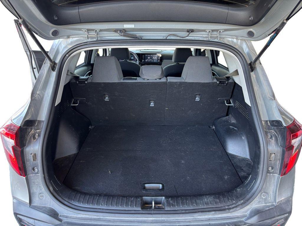 used 2025 Kia Seltos car, priced at $23,295