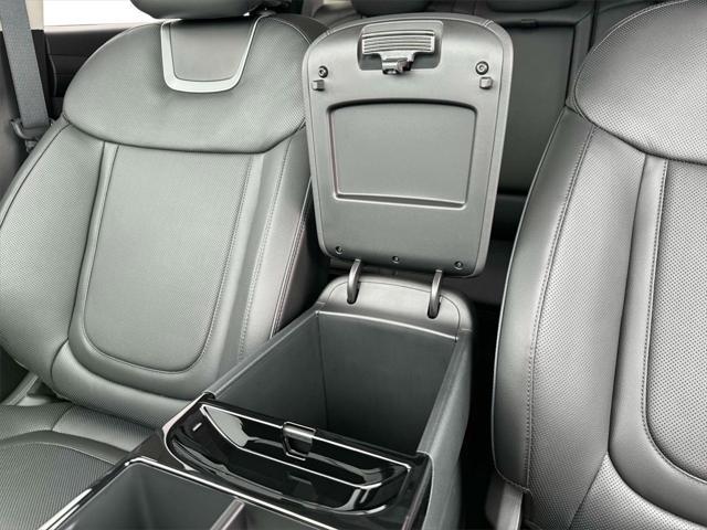 new 2025 Hyundai TUCSON Hybrid car, priced at $43,390