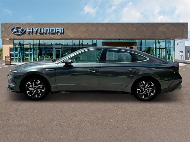 new 2025 Hyundai Sonata car, priced at $28,885