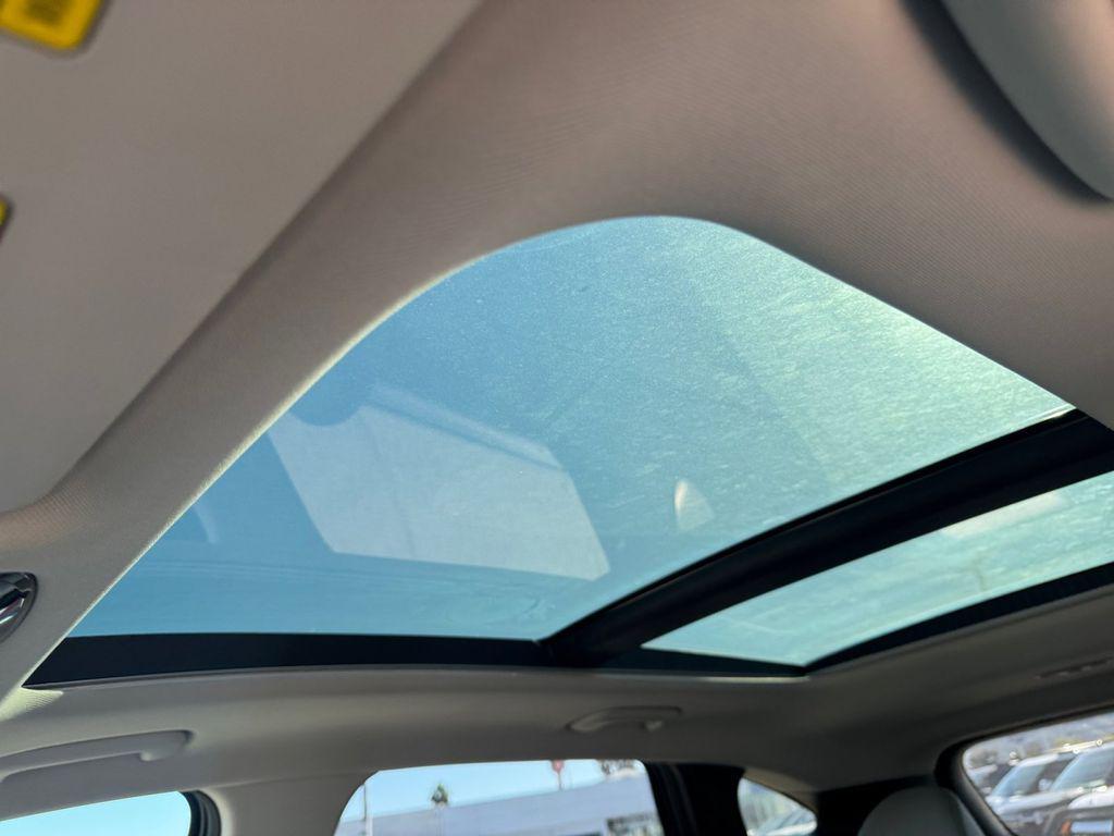 used 2024 Hyundai TUCSON Hybrid car, priced at $31,333