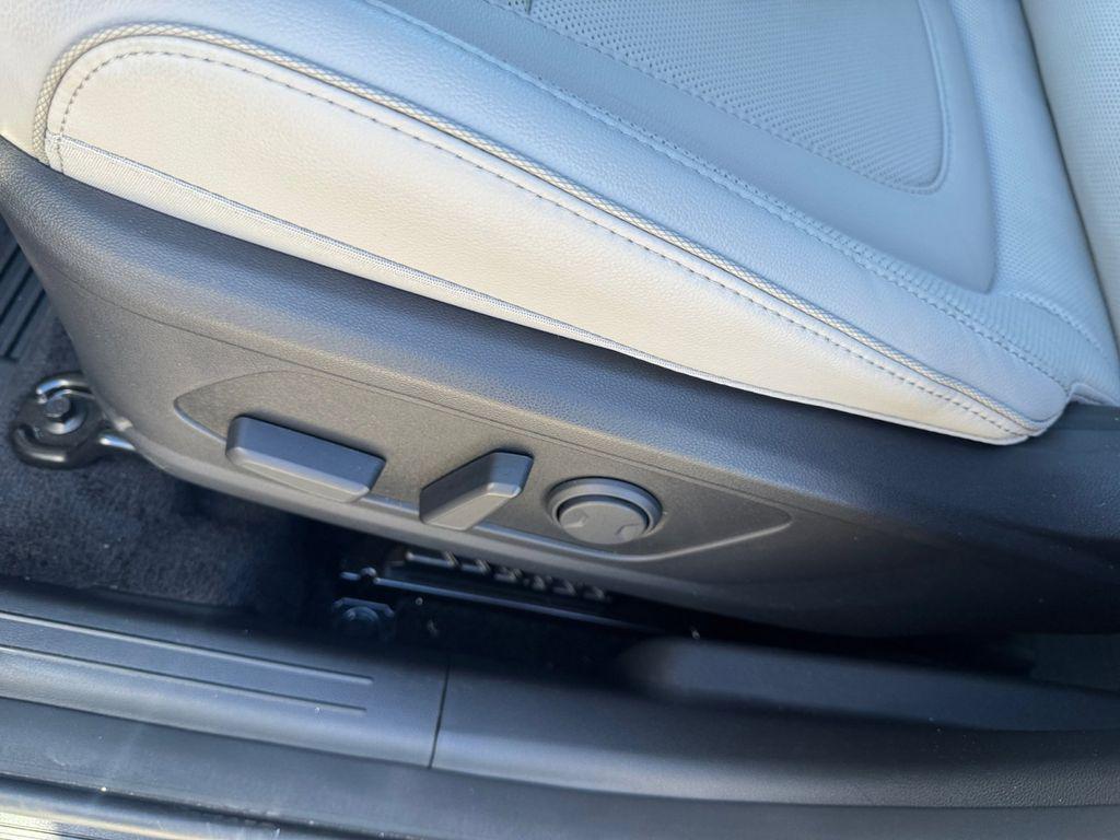 used 2024 Hyundai TUCSON Hybrid car, priced at $31,333