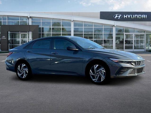 new 2025 Hyundai Elantra car, priced at $27,995