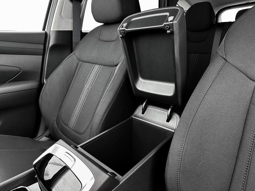 new 2025 Hyundai Tucson car, priced at $32,370
