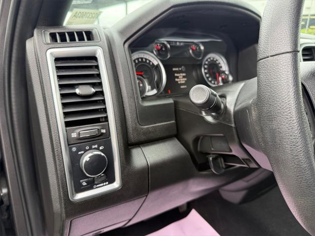 used 2022 Ram 1500 Classic car, priced at $27,995