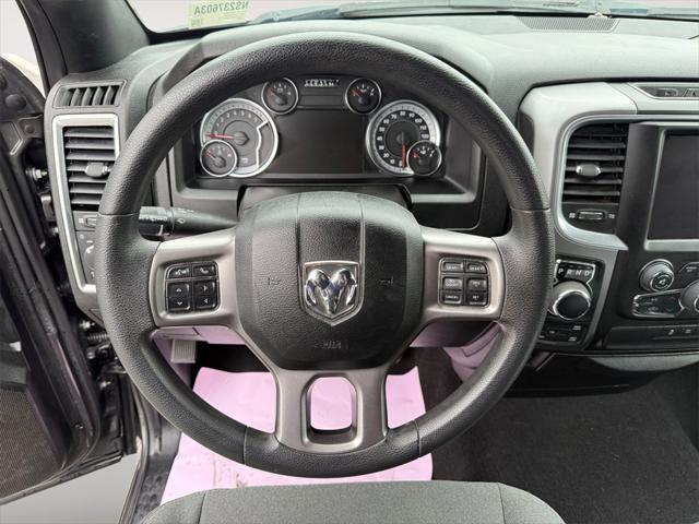 used 2022 Ram 1500 Classic car, priced at $27,995