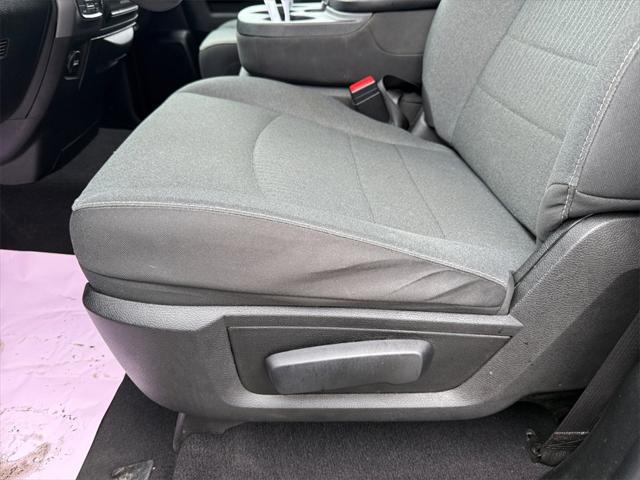 used 2022 Ram 1500 Classic car, priced at $27,995