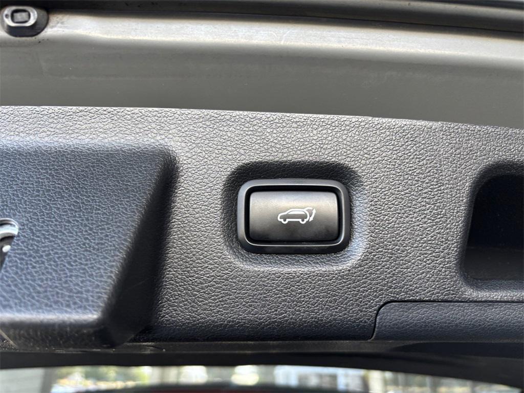used 2023 Hyundai Santa Fe car, priced at $20,695