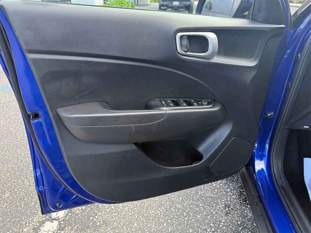 used 2022 Hyundai Venue car, priced at $15,995