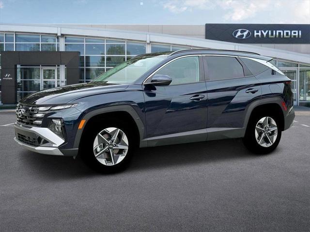 new 2025 Hyundai TUCSON Hybrid car, priced at $37,435