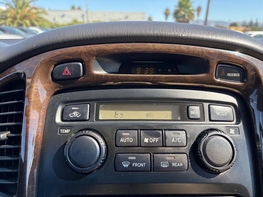 used 2003 Toyota Highlander car, priced at $4,100