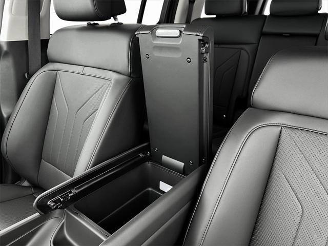 new 2025 Hyundai Santa Fe car, priced at $38,195
