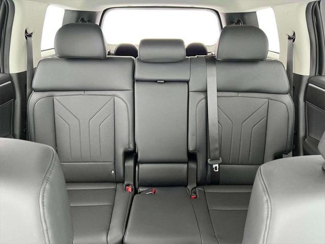 new 2025 Hyundai Santa Fe car, priced at $38,530