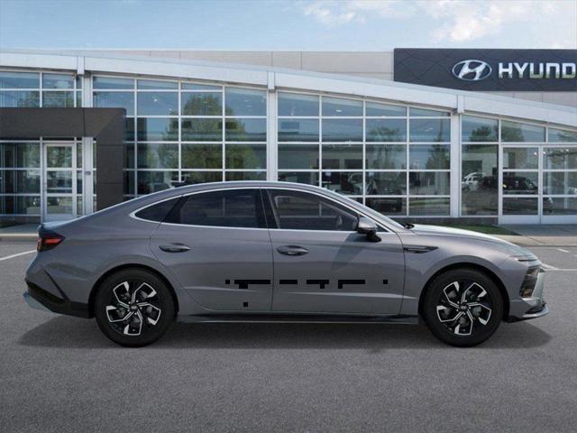new 2025 Hyundai Sonata car, priced at $28,885