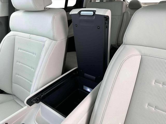 new 2025 Hyundai Santa Fe car, priced at $47,895
